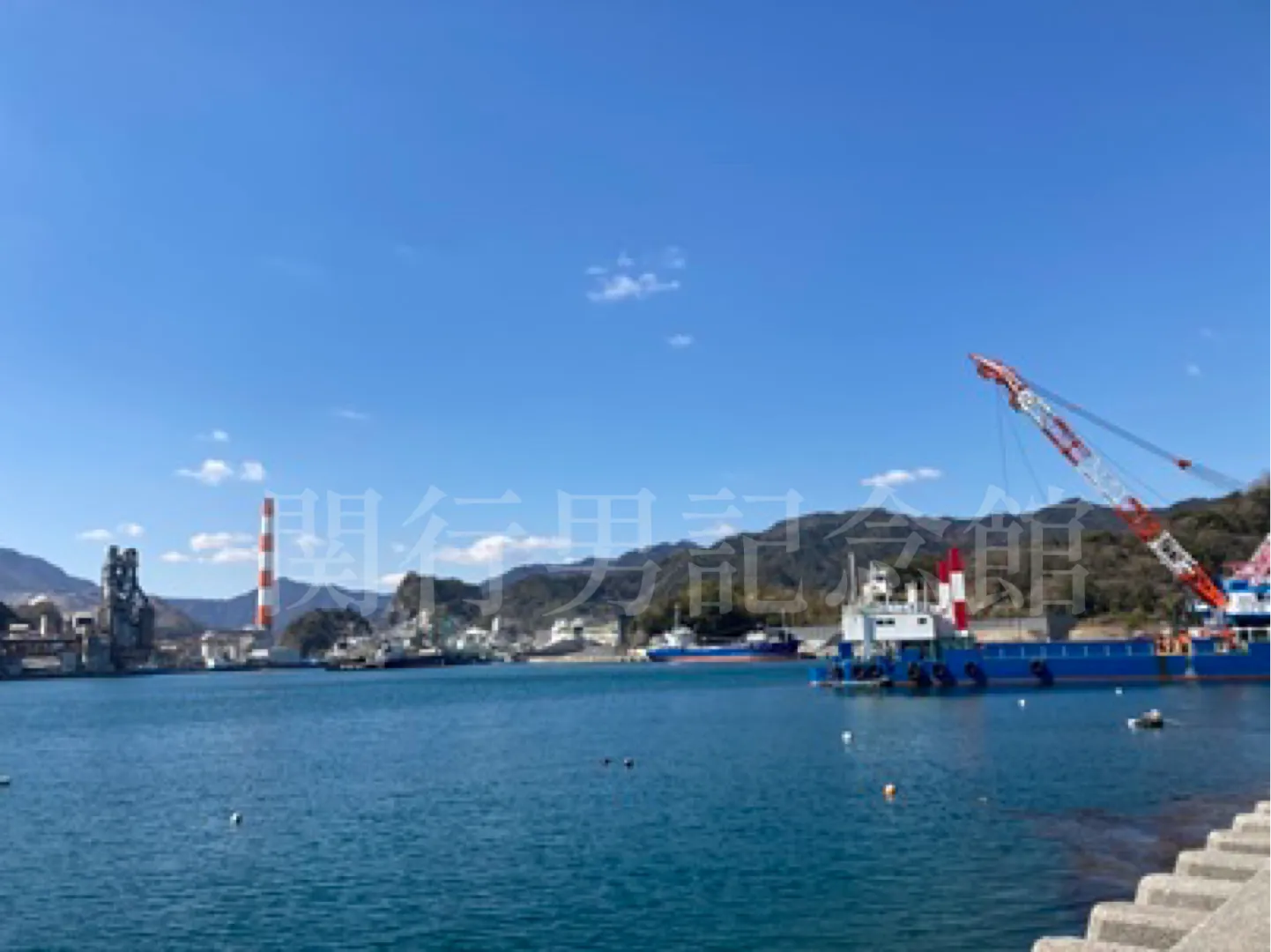 穏やかな景観の津久見湾